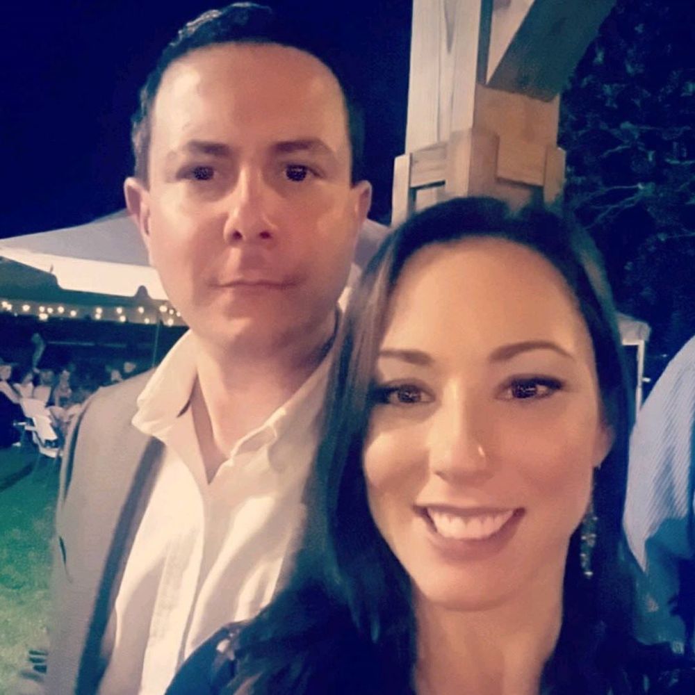 Meet your Posher, Ava